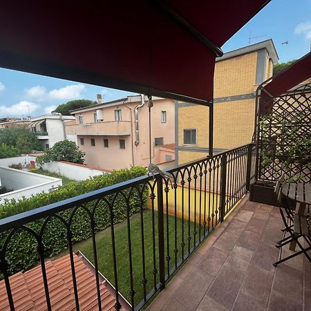 Guest House Le Vagabonde Fiumicino Kültér fotó